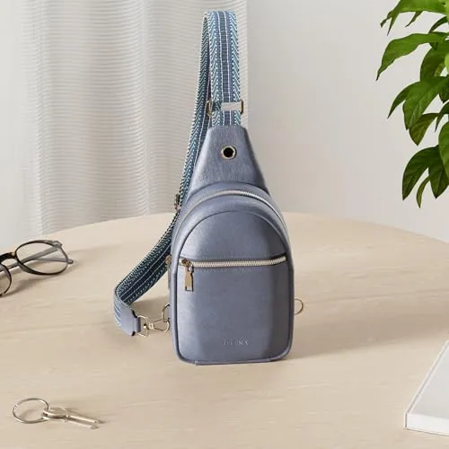 Sling Bag in Navy Blue, view 3